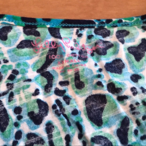 Lilly Pulitzer Knit Cap Sleeve Giraffe Top - Picture 7 of 8
